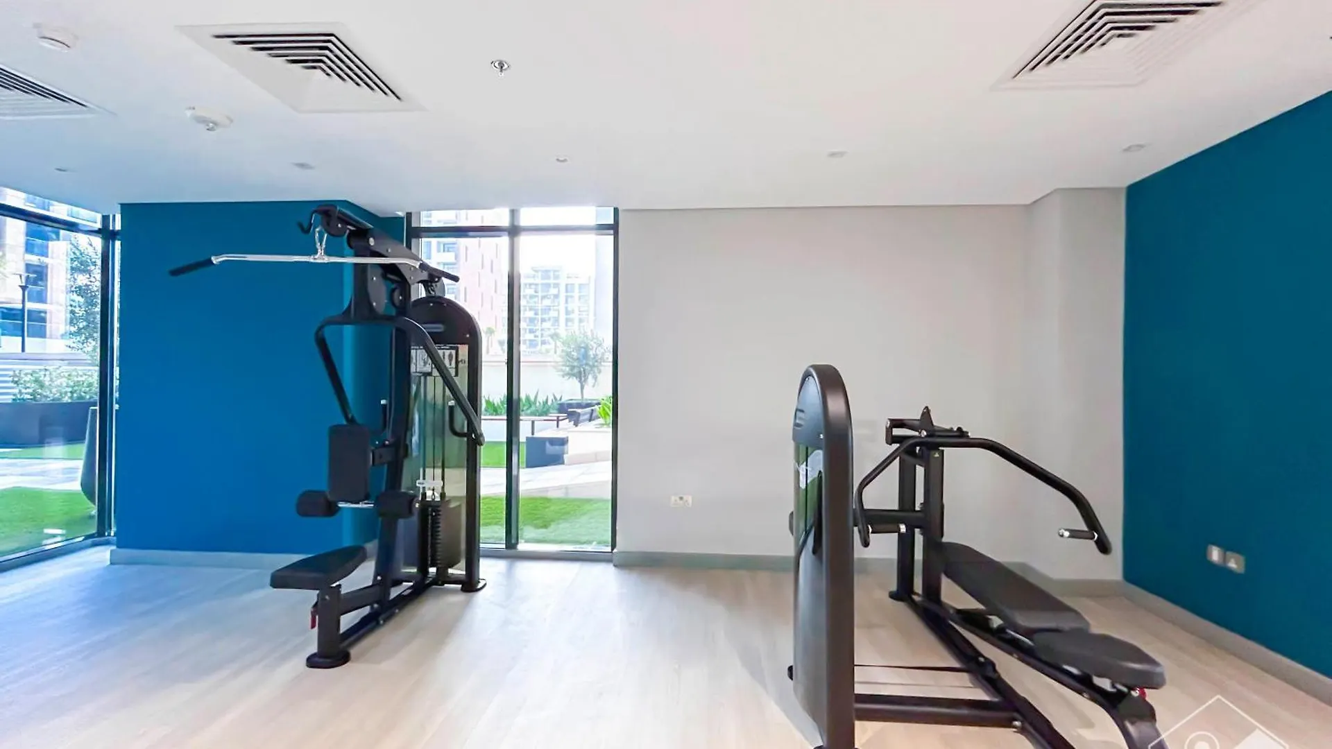 Apartment Bright & Airy Studio With Balcony In Azizi Riviera Dubai